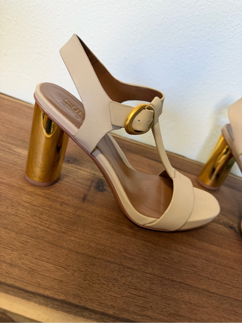 Naturalizer Nude T-Strap Sandals with Gold Block Heel - Picture 5 of 8